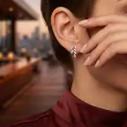 Pırlanta Yaprak  Küpe 0.24 Karat 2