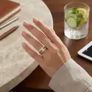 Taş Detaylı Altın Yüzük 3