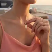 Altın Üçgen Kolye Ucu 2