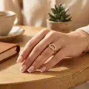 Taşlı Altın Yüzük 3