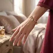 Geometrik Altın Kelepçe 2