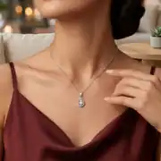 Beyaz Altın Baget Kolye 2