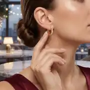 Altın Kalp Detaylı Küpe 3