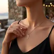 Melek Kanatlı Kolye 2